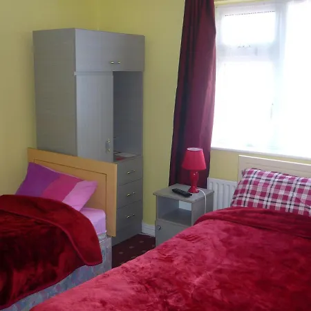 Bed & Breakfast Deacys Galway